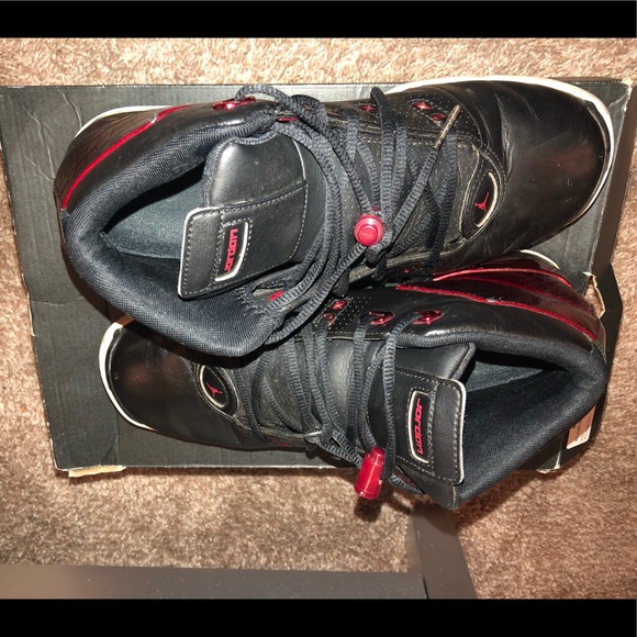 Air Jordan 17 + Retro - Picture 5 of 6